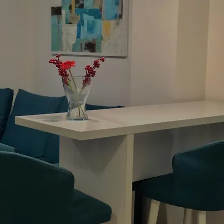 New And Modern In The Center Apartment